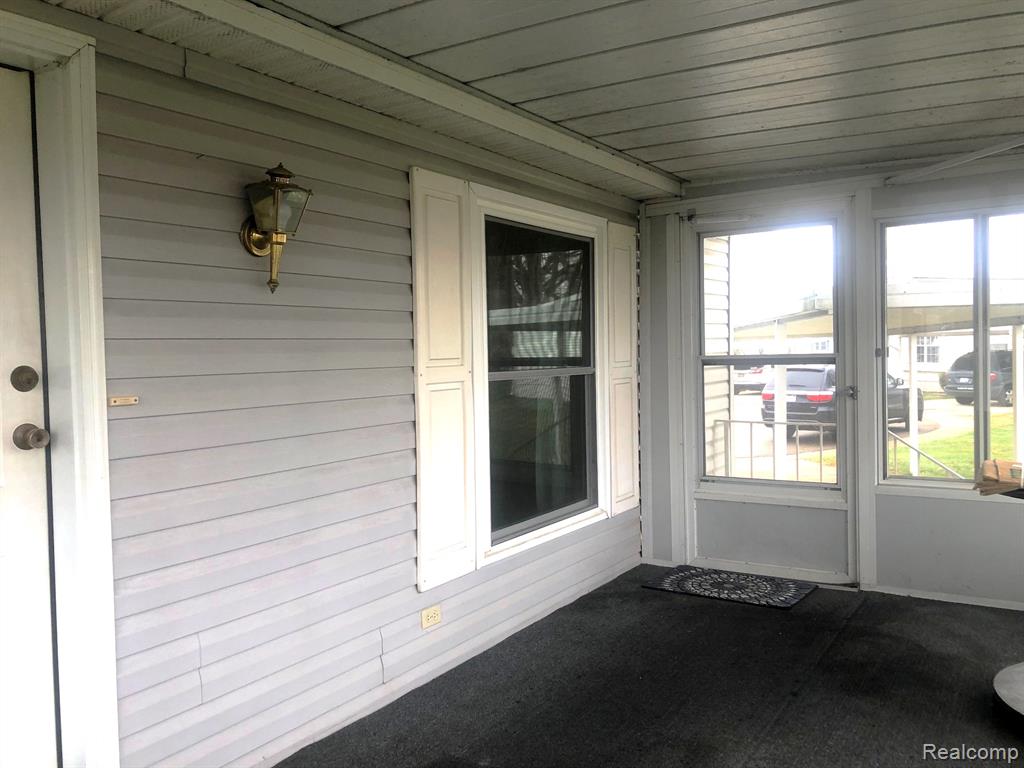 614 Spruce Court, Jonesville, MI 49250 — Photo 26