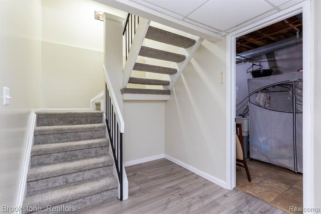 5215 RICHARD Run, West Bloomfield, MI — Photo 37