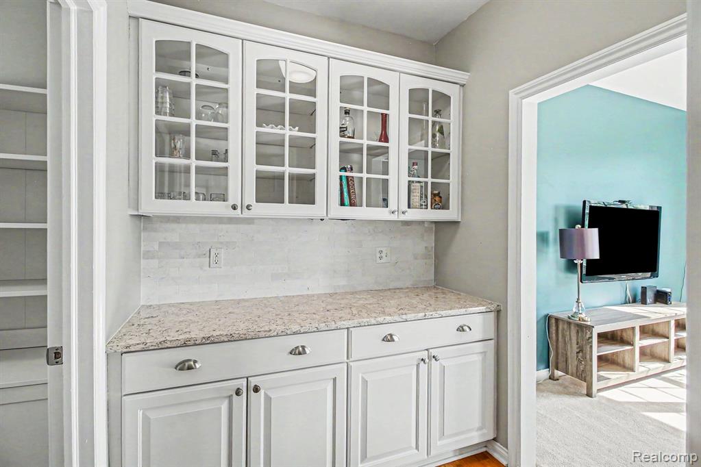 9367 Wildflower Way, Davisburg, MI 48350 — Photo 20