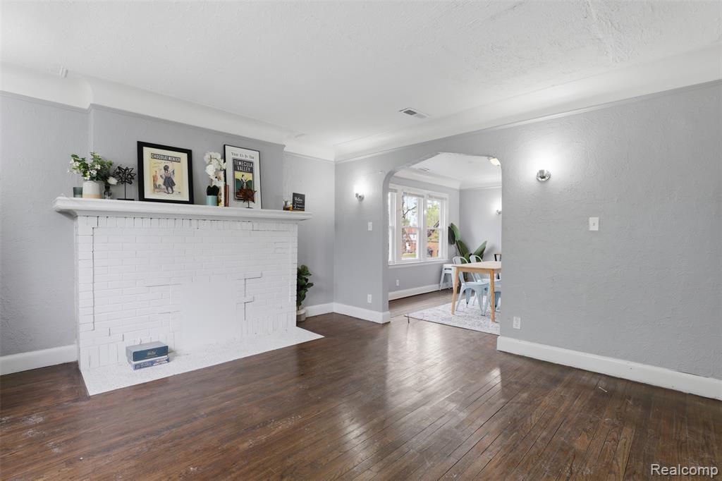 4400 Buckingham Avenue, Detroit, MI 48224 — Photo 2