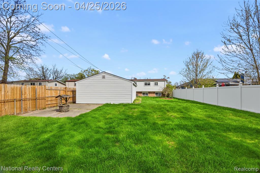 28951 Cherry Hill Road, Inkster, MI 48141 — Photo 35