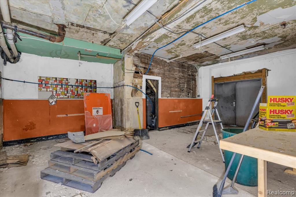 1330 E 7 Mile Road, Detroit, MI 48203 — Photo 36