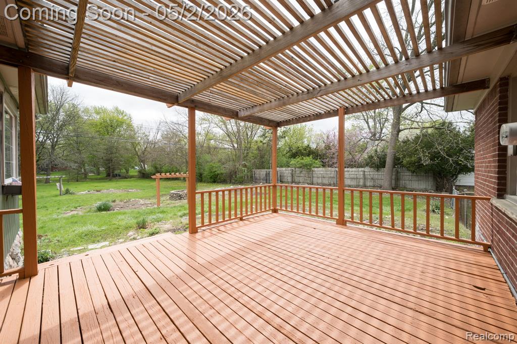 111 Blanche Drive, Troy, MI 48098 — Photo 27