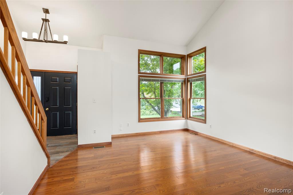 59692 Barkley Drive, New Hudson, MI 48165 — Photo 6