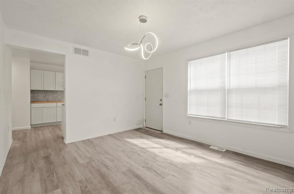 4688 French Road, Detroit, MI 48214 — Photo 8