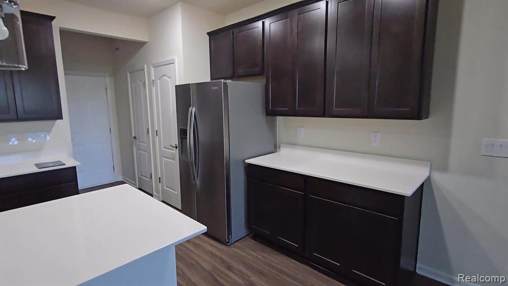 629 ADDISON Circle, Walled Lake, MI 48390 — Photo 10