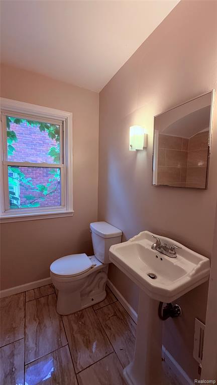 8875 Manor Street, Detroit, MI 48204 — Photo 13