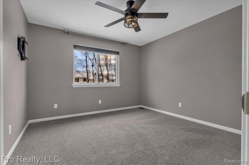 5967 Cedar Ridge Drive, Ann Arbor, MI 48103 — Photo 37