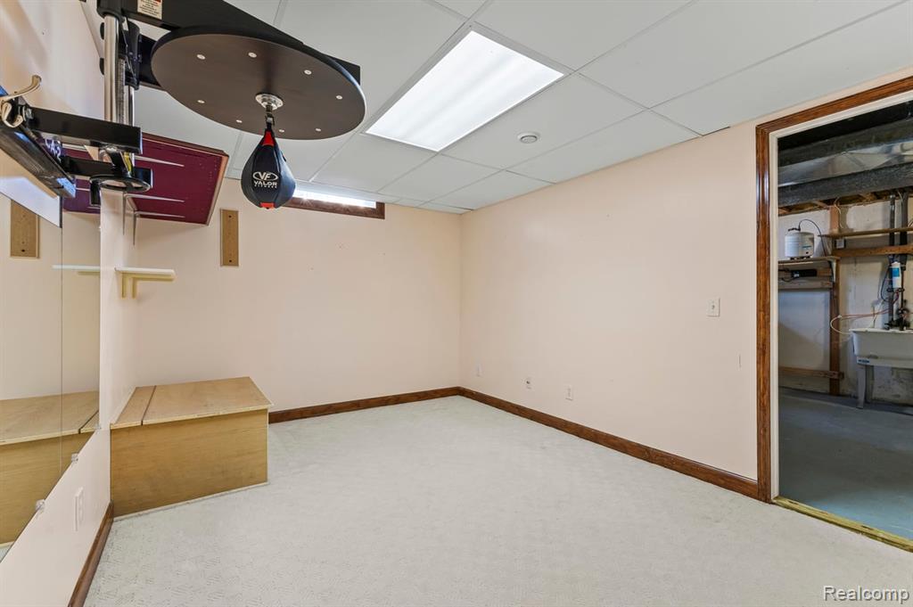 8886 Stonebridge Court, Van Buren, MI 48111 — Photo 27
