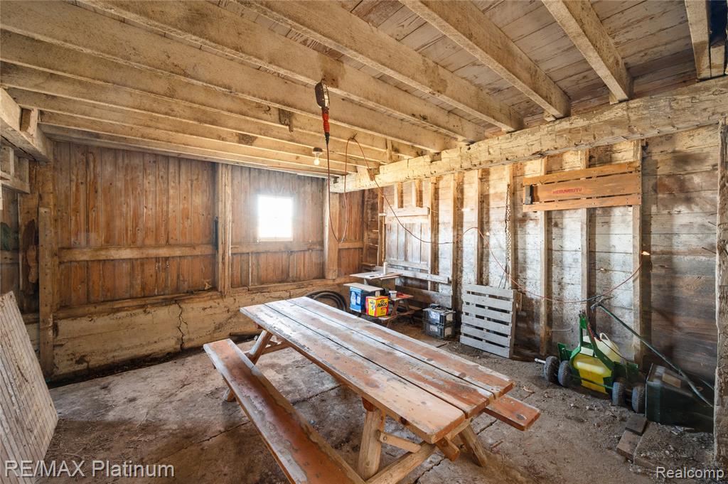 1136 S Nichols Road, Swartz Creek, MI 48473 — Photo 46