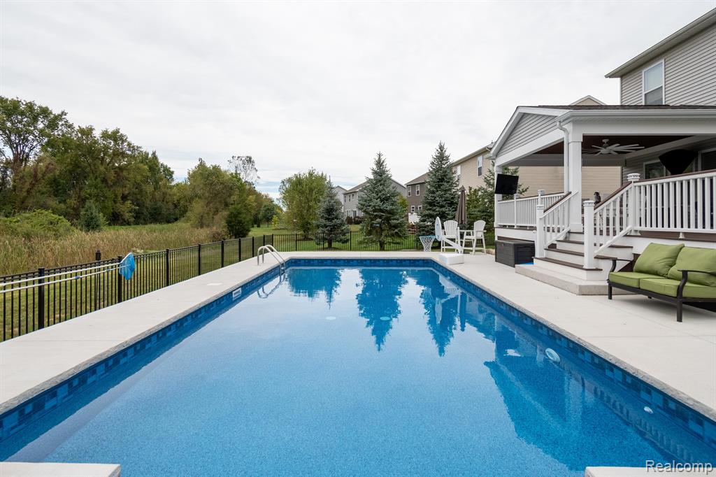 9595 NEUMANN Circle, Ypsilanti, MI 48197 — Photo 64