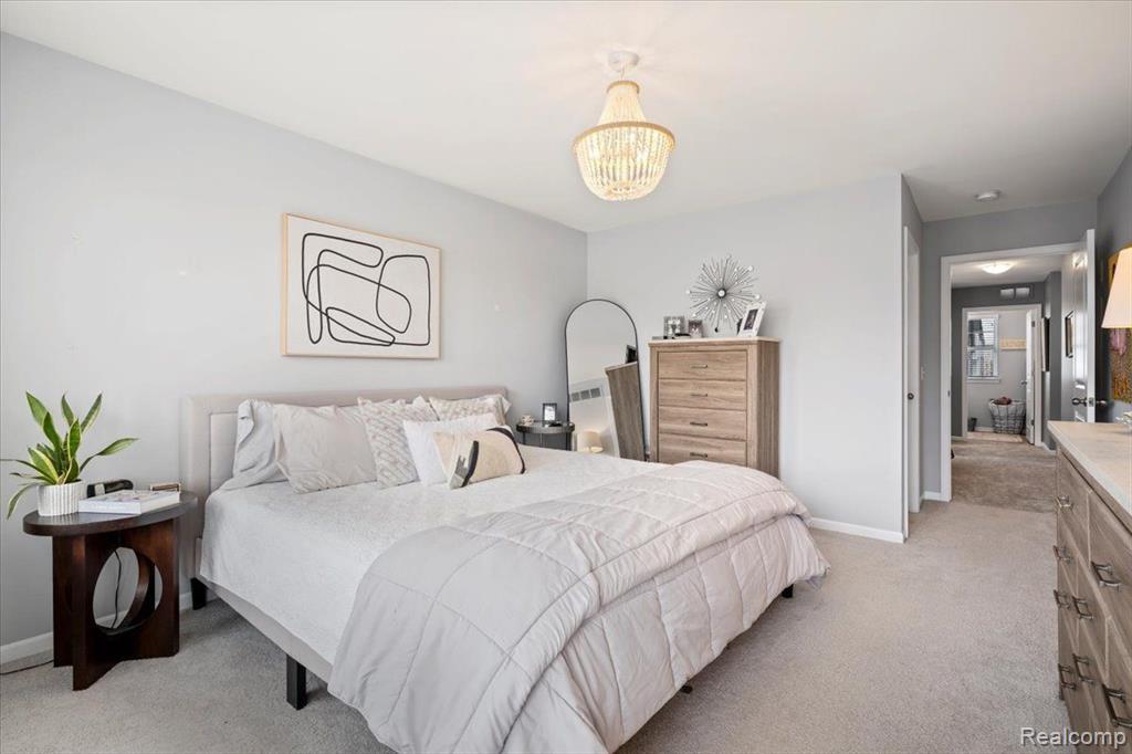 4250 KENT Road, Royal Oak, MI 48073 — Photo 23