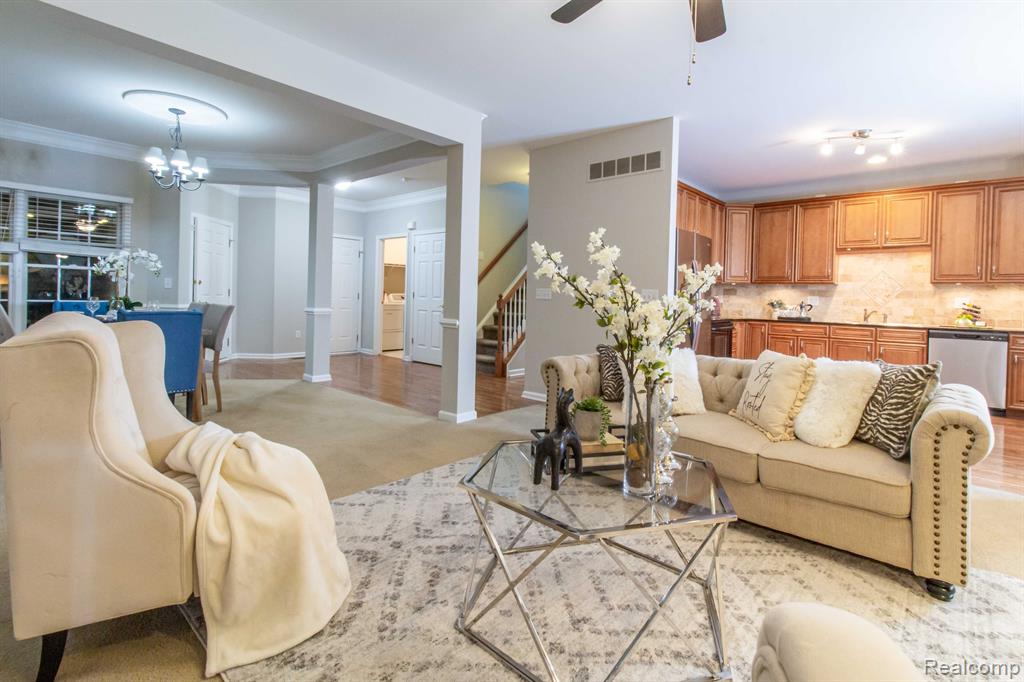49970 BLACKBERRY Trail, Novi, MI — Photo 13