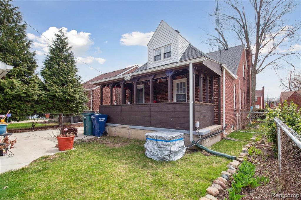 944 NEW YORK Avenue, Lincoln Park, MI 48146 — Photo 29