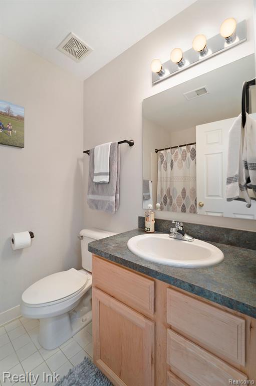 8205 ALEXA Drive, Walled Lake, MI 48390 — Photo 13