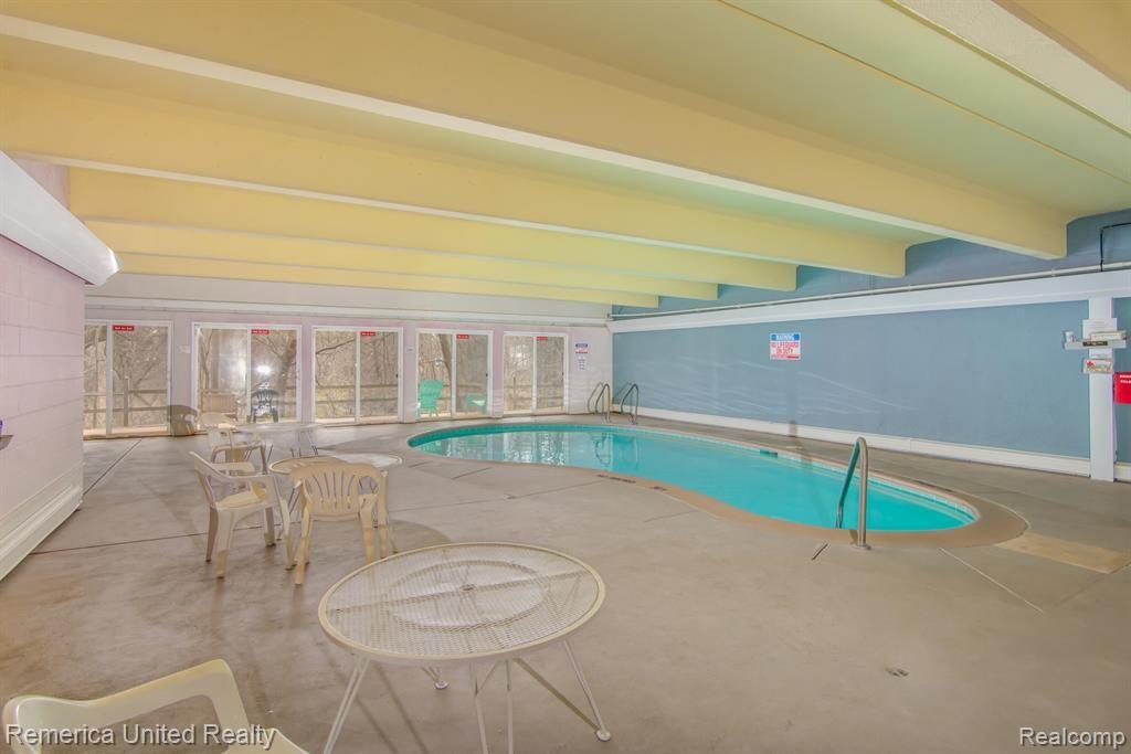 31831 Grand River Avenue, 39, Farmington, MI 48336 — Photo 17