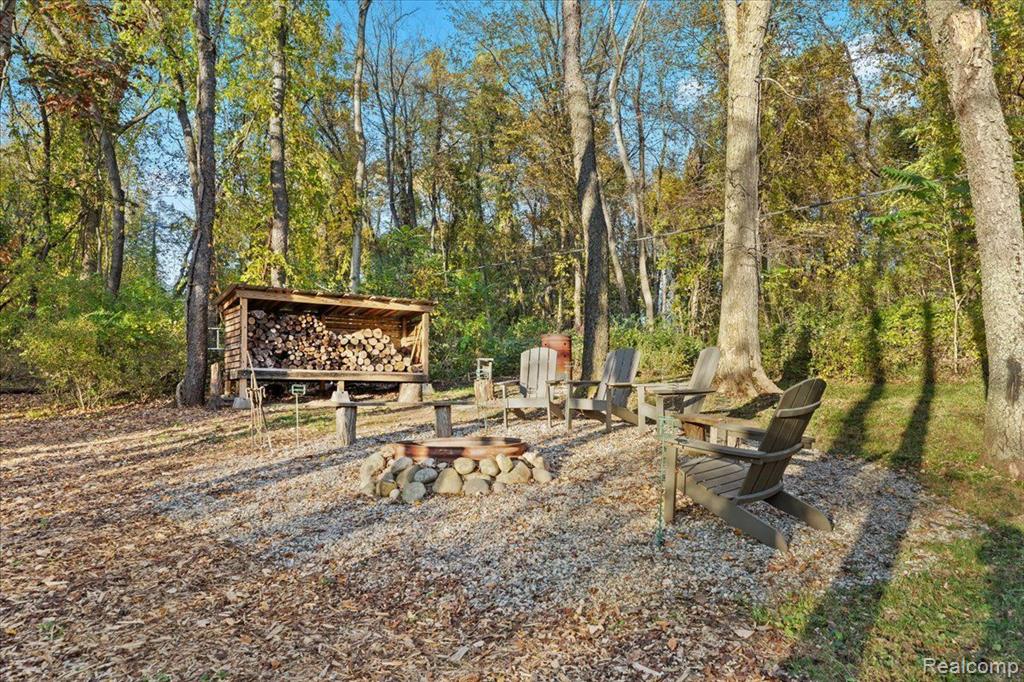 7227 COWELL Road, Brighton, MI 48116 — Photo 45