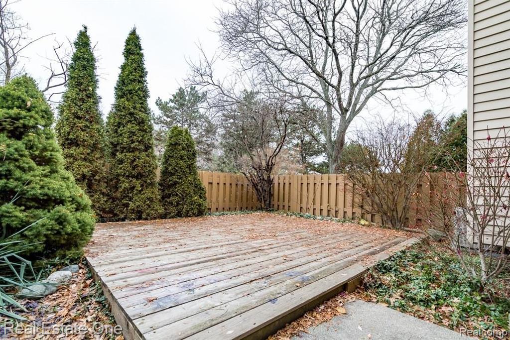 5139 BUCKINGHAM, Troy, MI 48098 — Photo 17