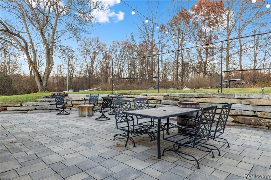 9240 Allen Road, Clarkston, MI 48348 — Photo 42