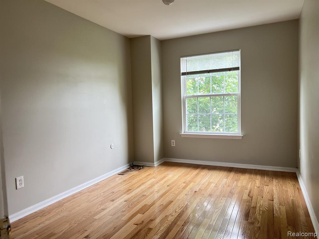 43588 Yorkville Drive, Canton, MI 48188 — Photo 9