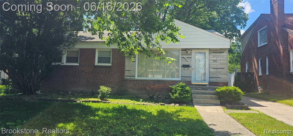 17137 Pierson Street, Detroit, MI 48219