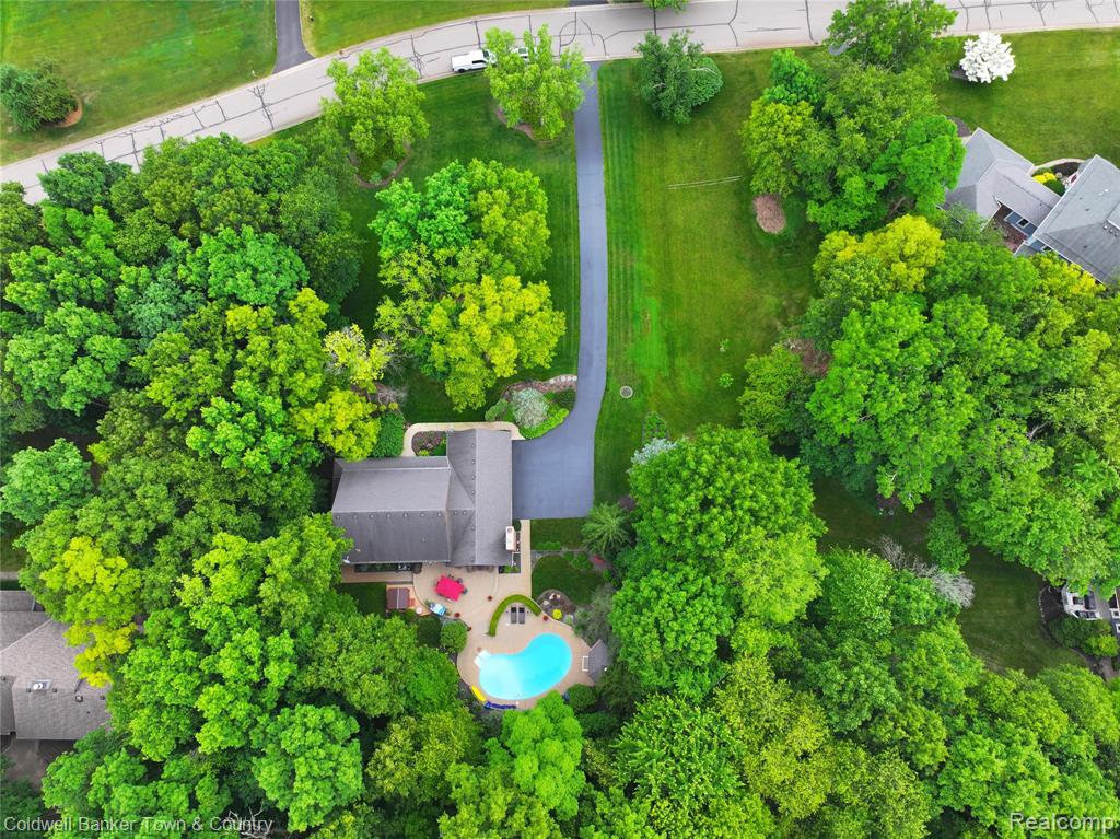 9711 Birch Run, Brighton, MI 48114 — Photo 12
