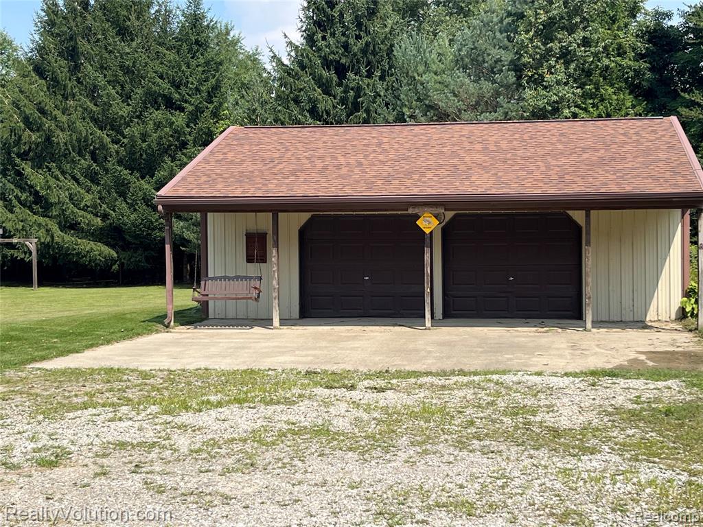 5885 Skyview Drive, Imlay City, MI 48444 — Photo 50