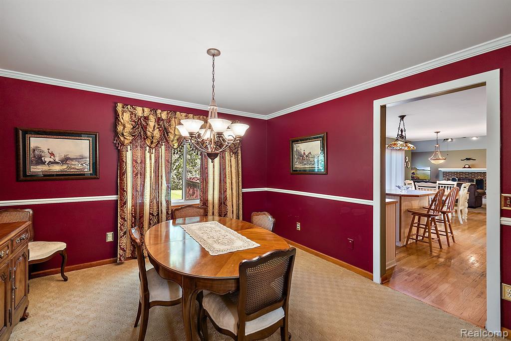 10161 LONGFORD Drive, South Lyon, MI 48178 — Photo 31