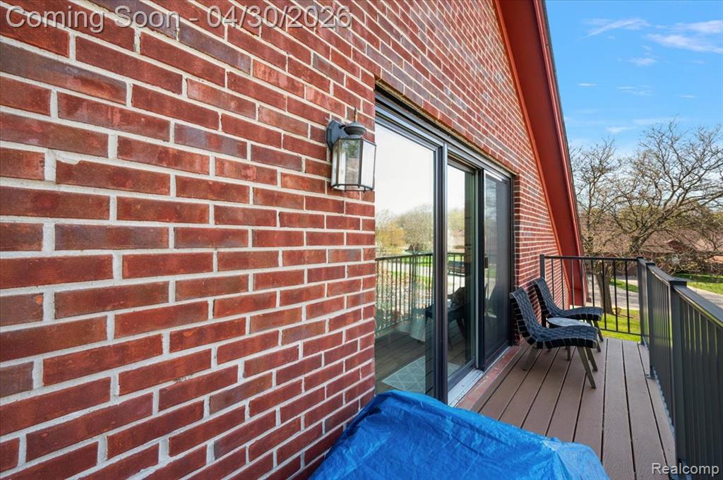 42228 Lochmoor Street, Clinton Twp, MI 48038 — Photo 33