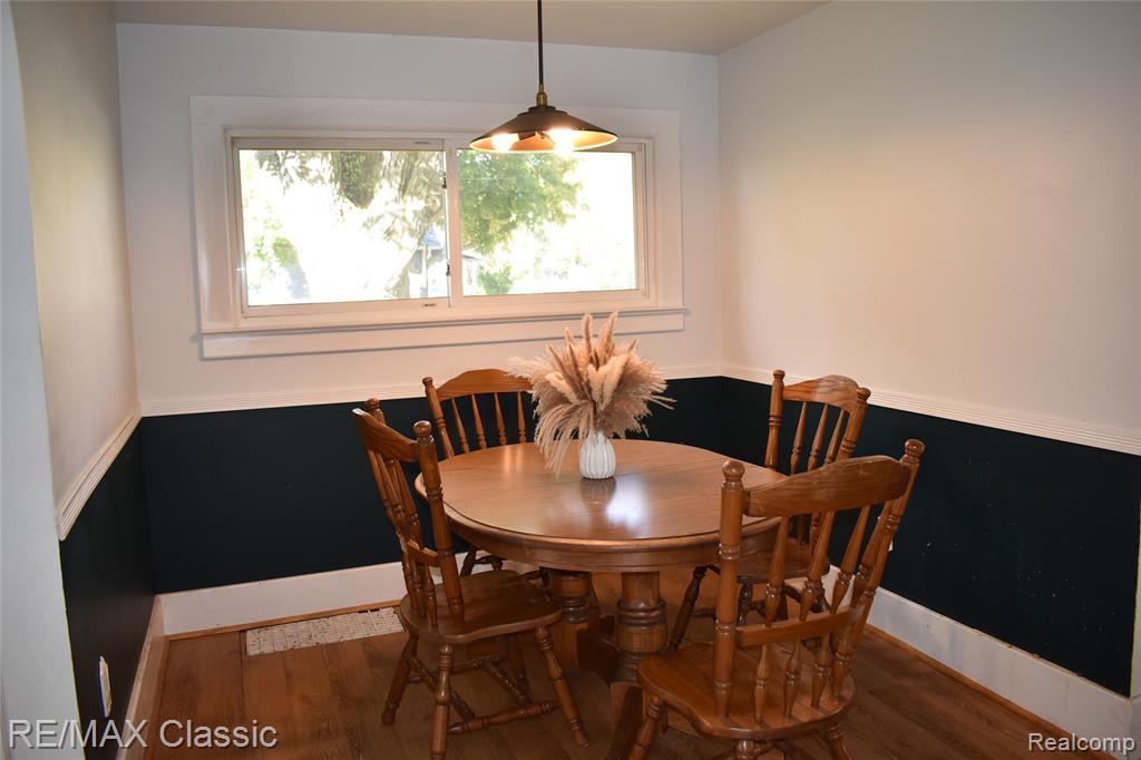 135 Park Avenue, Holly, MI 48442 — Photo 9