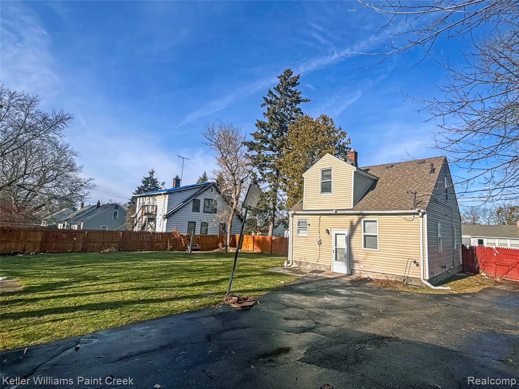 78 E Strathmore Avenue, Pontiac, MI 48340 — Photo 5