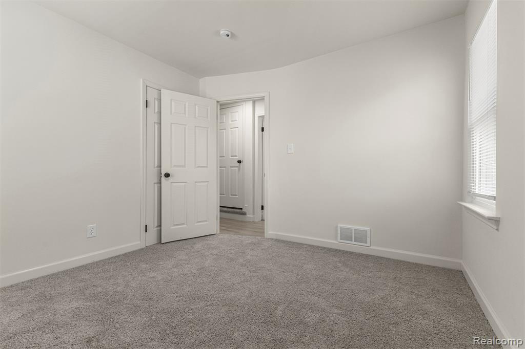 9213 Stout Street, Detroit, MI 48228 — Photo 20