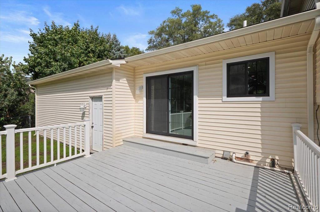 4525 CLINTONVILLE Road, Clarkston, MI — Photo 16