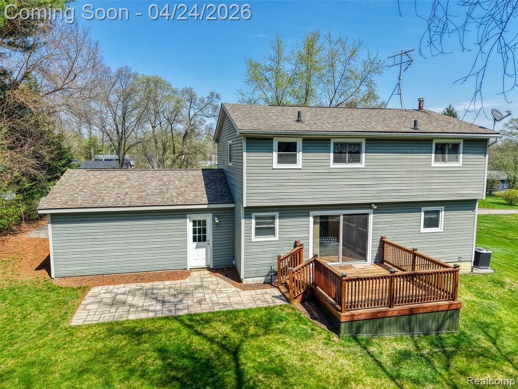 6056 Superior Drive, Brighton, MI 48116 — Photo 3