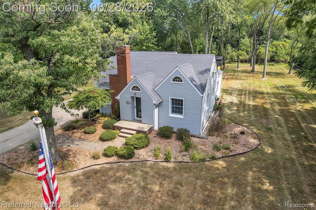 19524 Fry Road, Northville, MI 48167