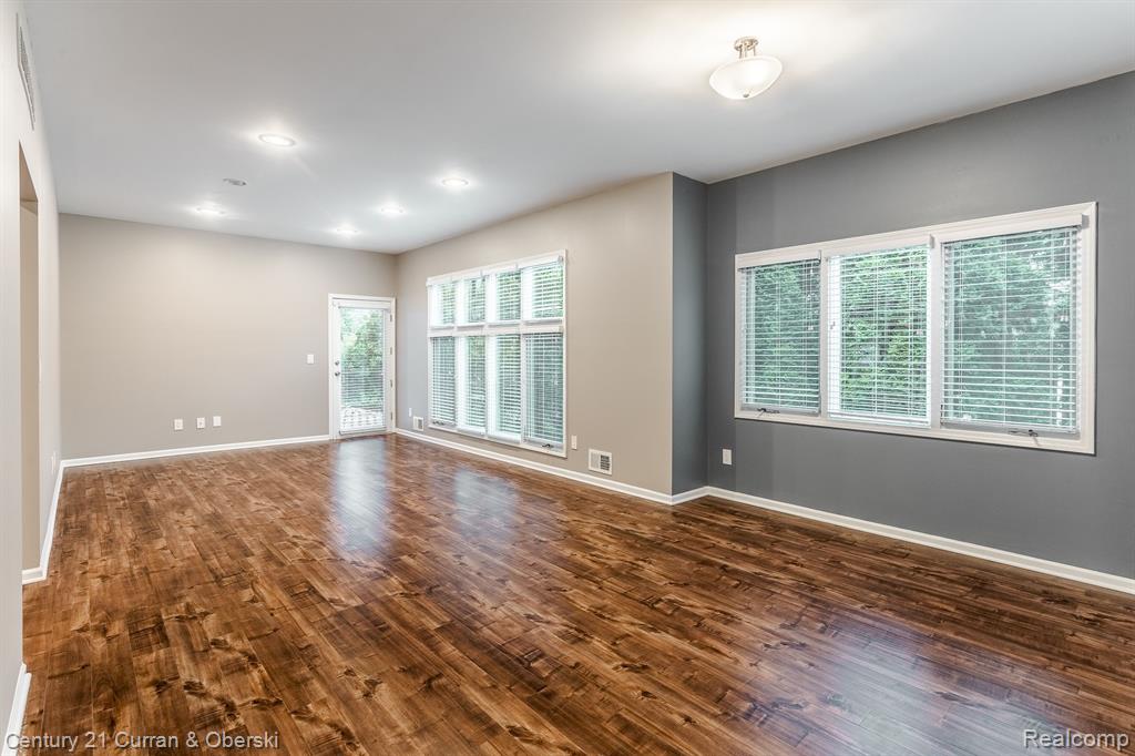 683 DEER Street, Plymouth, MI 48170 — Photo 8