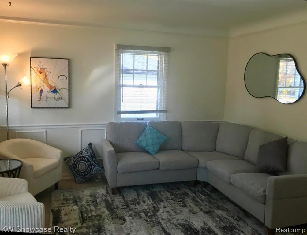 20352 Beatrice Street, Livonia, MI, 48152