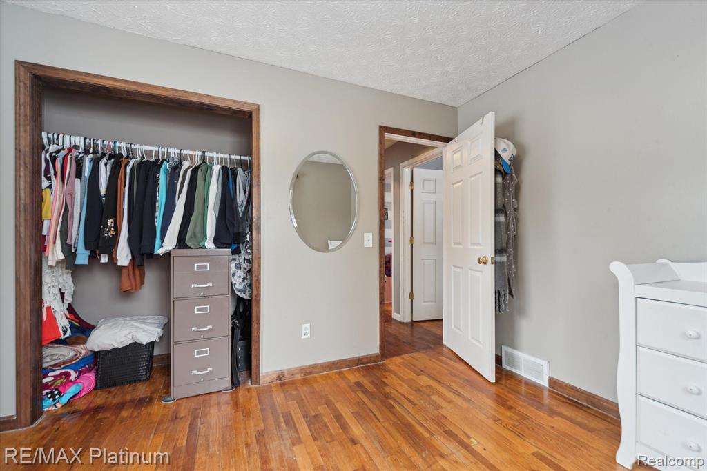 107 RUSSELL Street, Leslie, MI 49251 — Photo 19