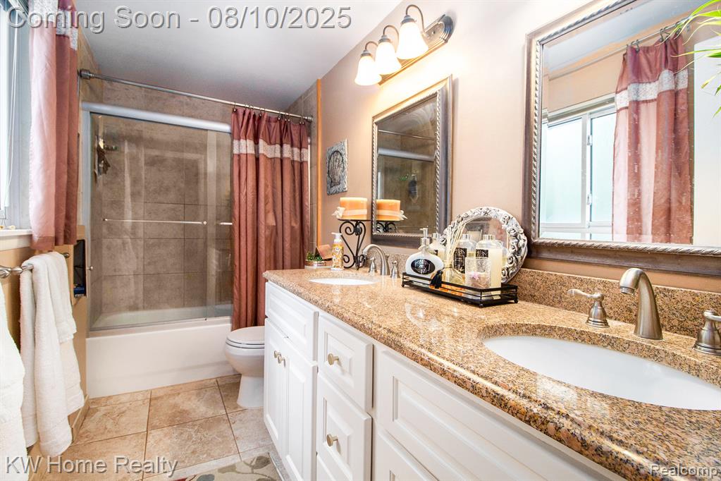 950 Lennox Street, Ann Arbor, MI 48103 — Photo 18