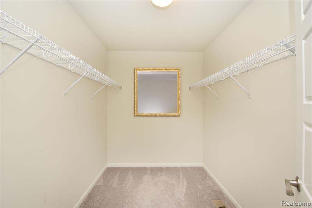 31010 TREMONT Lane, Franklin, MI 48025 — Photo 29