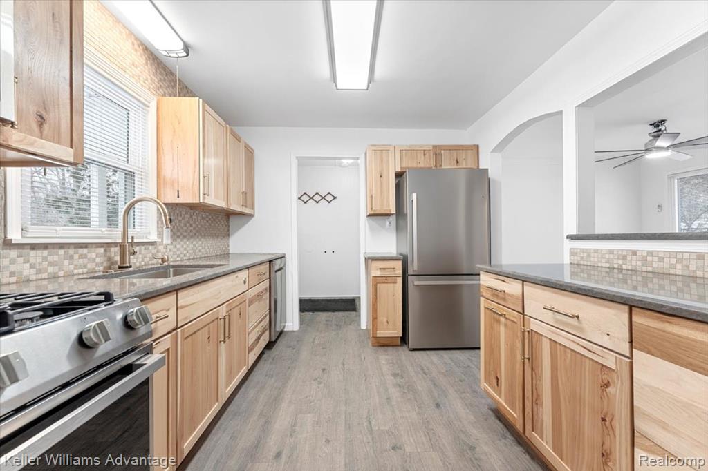 30456 West, New Boston, MI 48164 — Photo 9