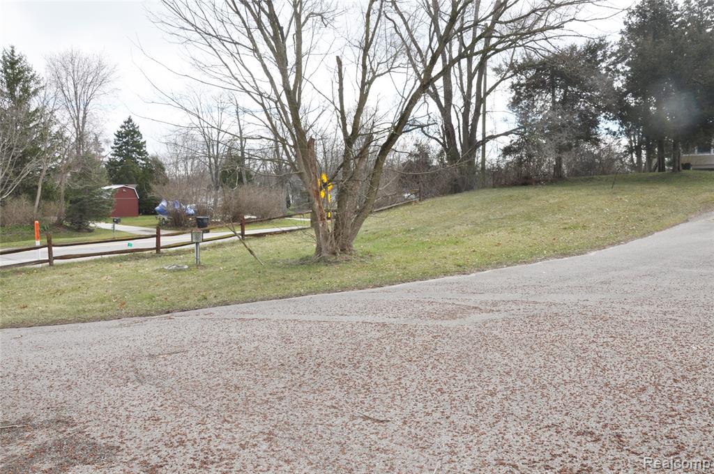 4670 E M 36, Pinckney, MI 48169 — Photo 6