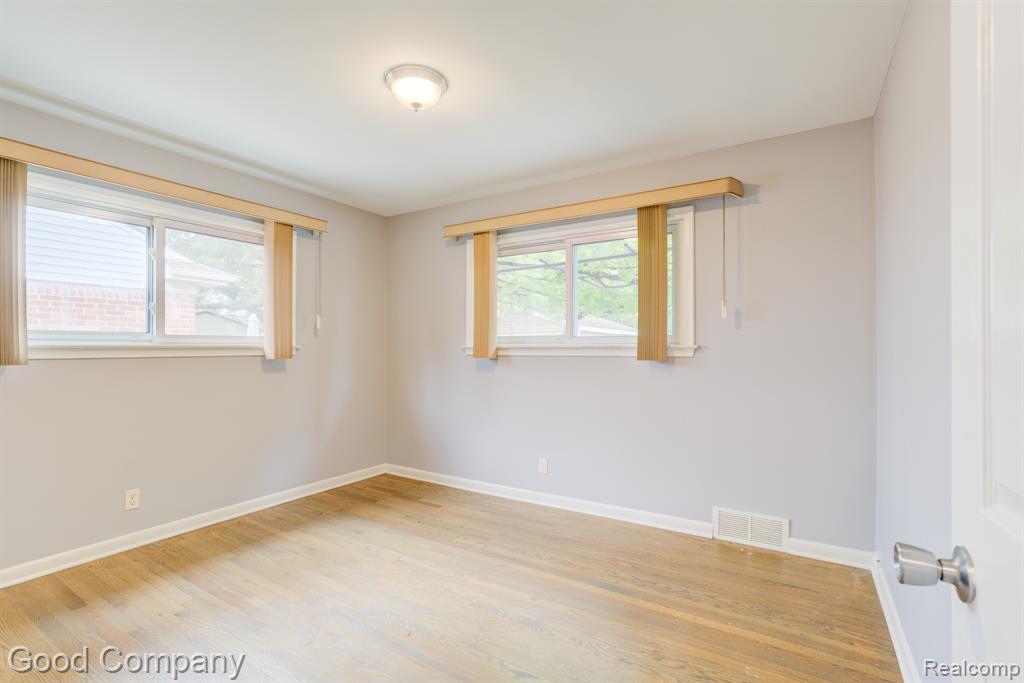 4708 Woodland Avenue, Royal Oak, MI 48073 — Photo 22