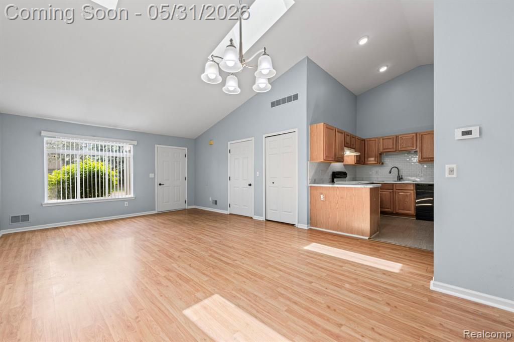 23362 Stromp Court, Trenton, MI 48183 — Photo 8