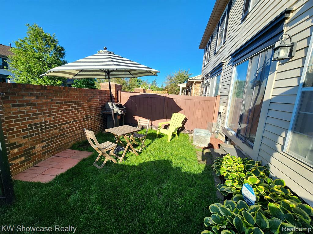 41223 SOUTHWIND Drive, Canton, MI 48188 — Photo 3