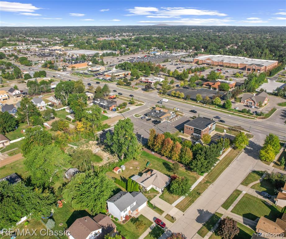2185 Oakview Drive, Canton, MI 48187 — Photo 47