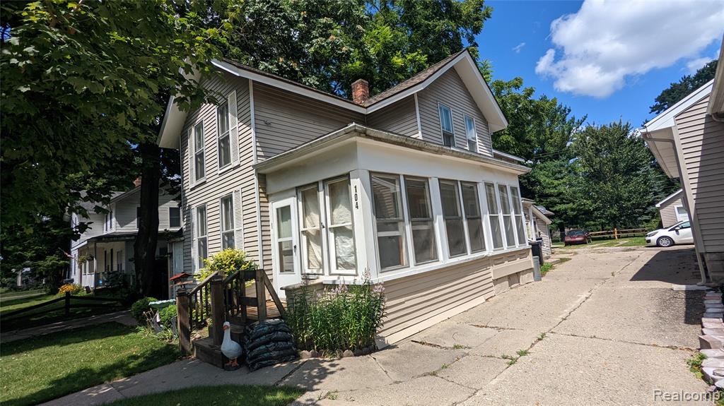 104 Grand Avenue, Mount Clemens, MI 48043 — Photo 2