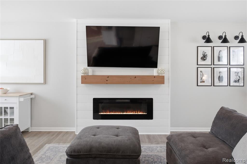 413 Newton Drive, Lake Orion, MI 48362 — Photo 11