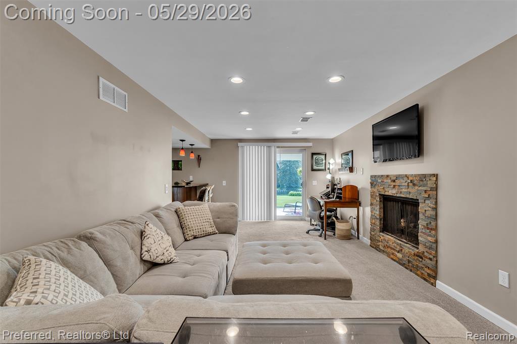 3812 Maiden Street, Waterford, MI 48329 — Photo 38