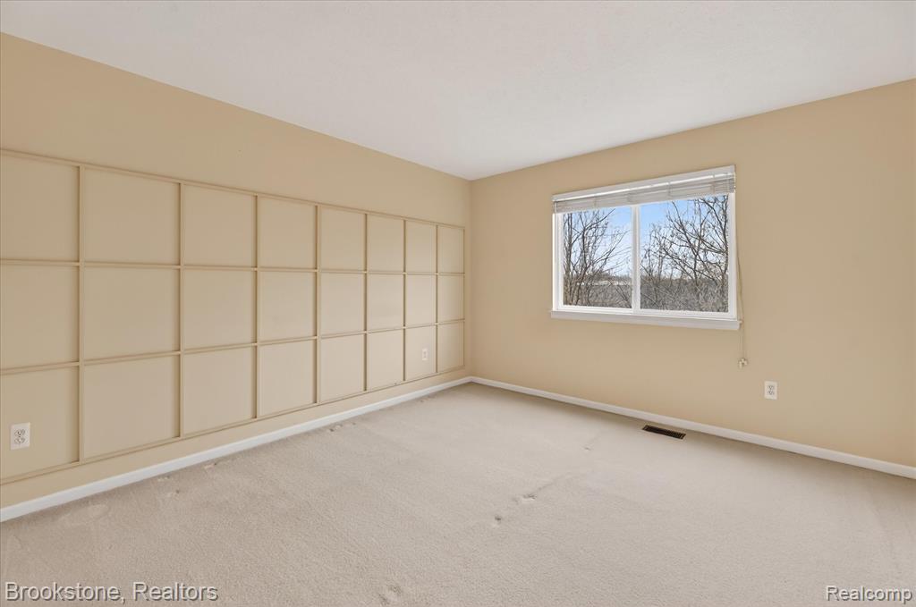 986 Spirea, 44, Howell, MI 48843 — Photo 26